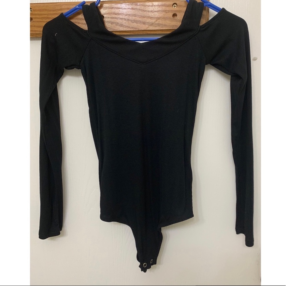 Long sleeve body suit